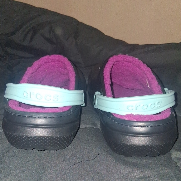Woman Black and Purple Crocs - Picture 2 of 3